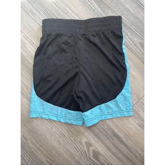 NWOT Champion boys navy athletic shorts Size 4t - Picture 2 of 4